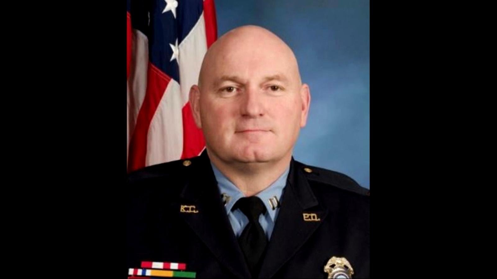 Kansas City Police Mourn the Loss of a Police Officer Killed in the ...