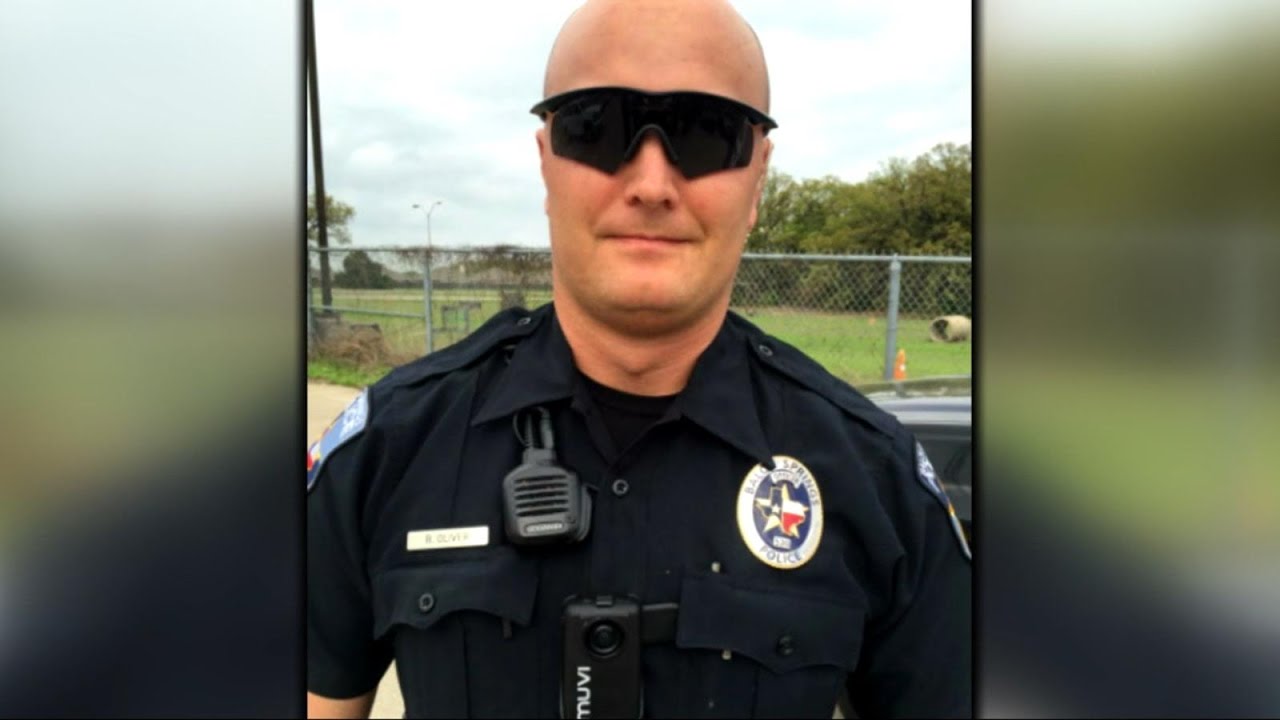 Texas police officer arrested in connection with shooting of black teen ...