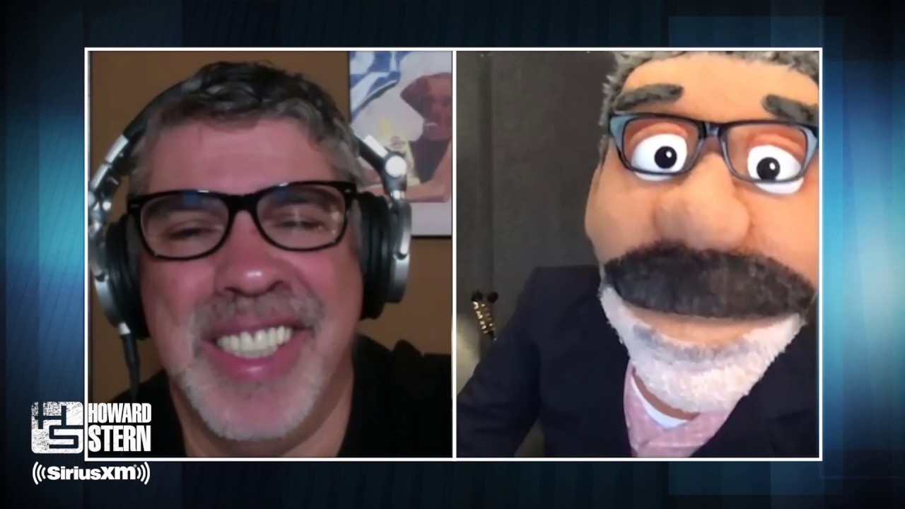 Gary Dell’Abate Displays His Wife’s Paintings Behind Him - The Global ...