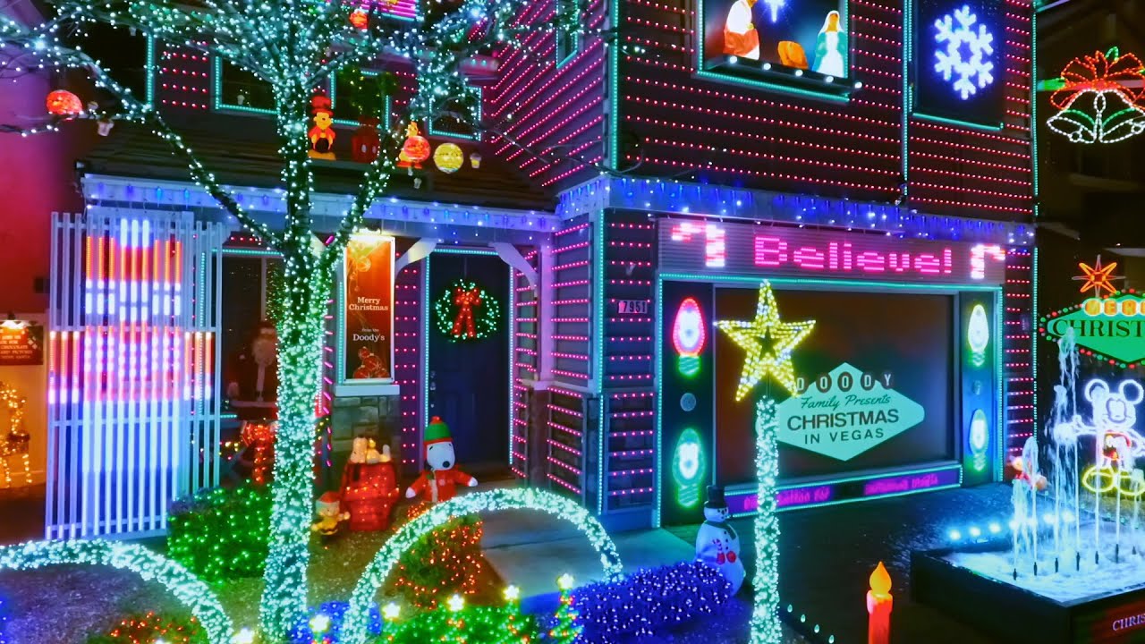 Doody Family Wows Taniya with Custom House Lights The Great Christmas