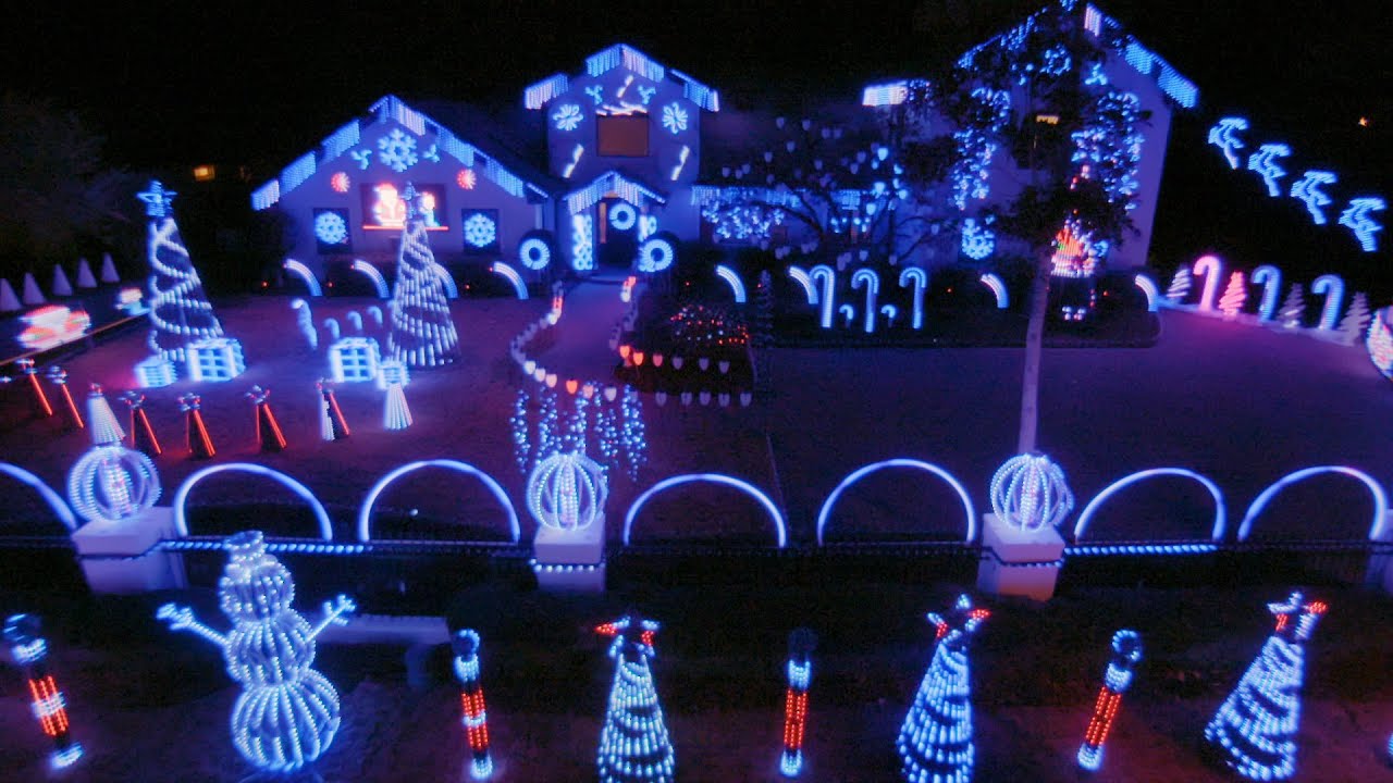 Priem Family's Pixel Pandemonium The Great Christmas Light Fight