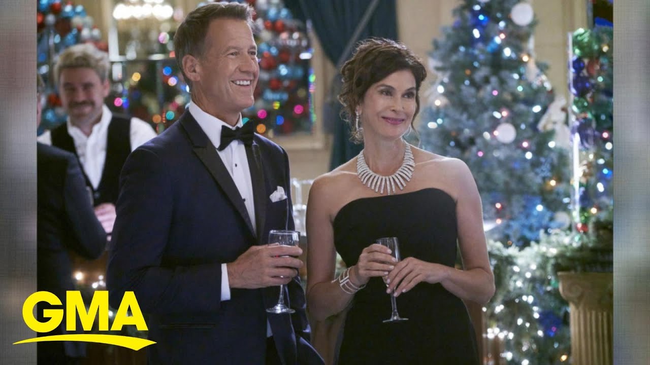 Teri Hatcher, James Denton reunite in new Hallmark film, ‘A Kiss Before