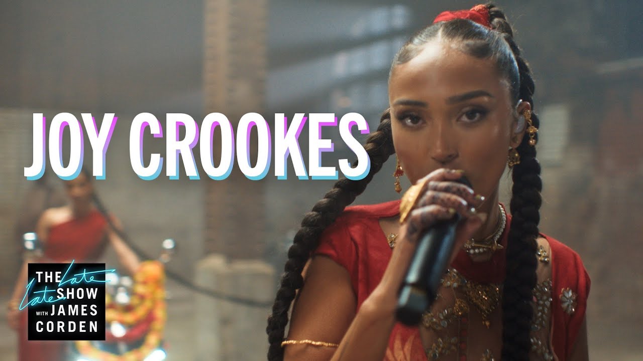 Joy Crookes Feet Don