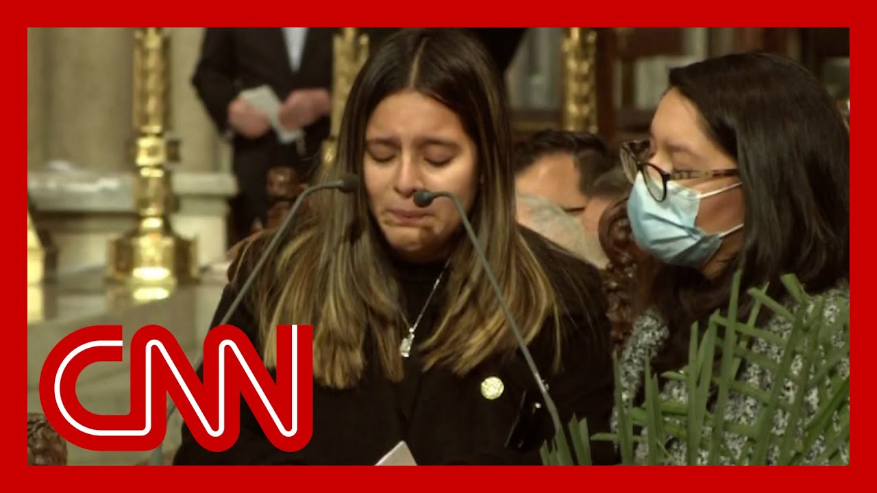 Watch Wife of fallen NYPD officer delivers powerful eulogy The