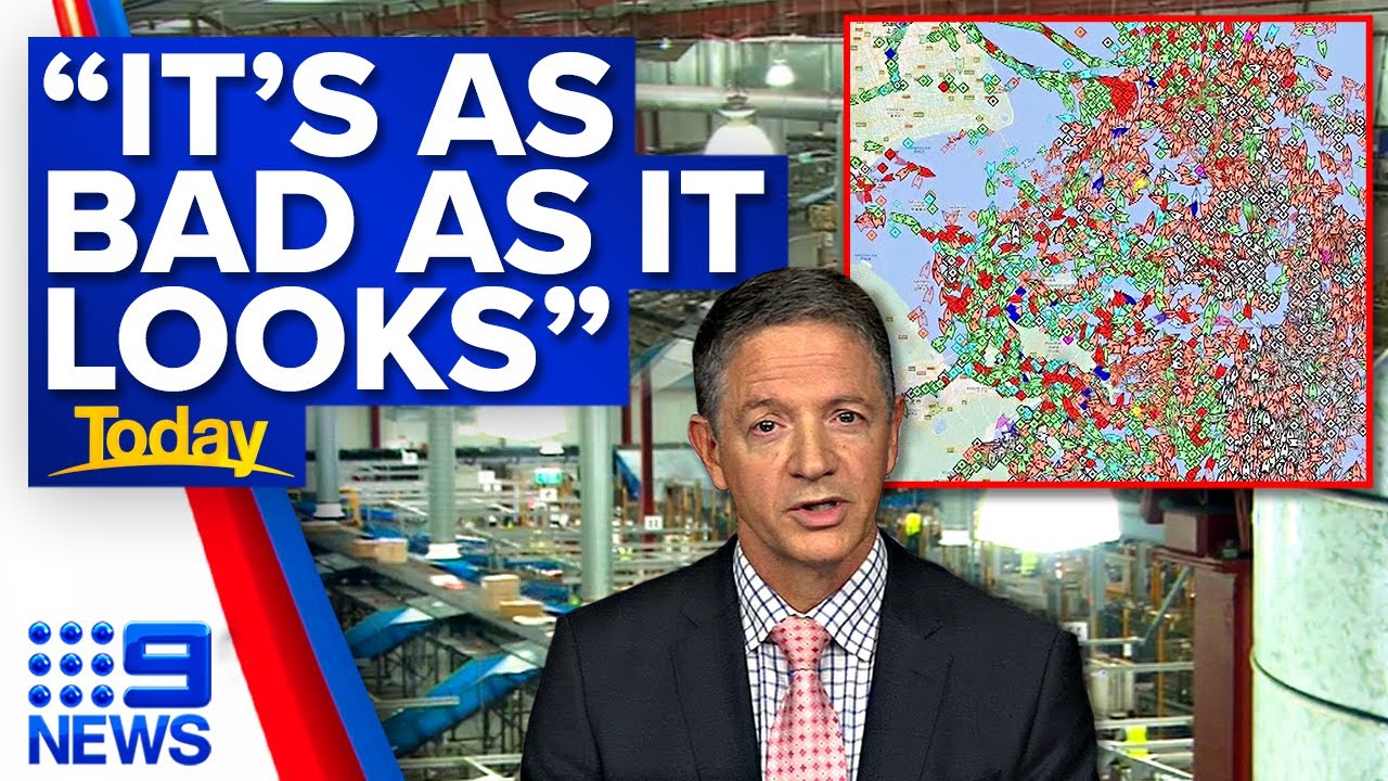 Astonishing image shows why deliveries around the world have been delayed 9 News Australia
