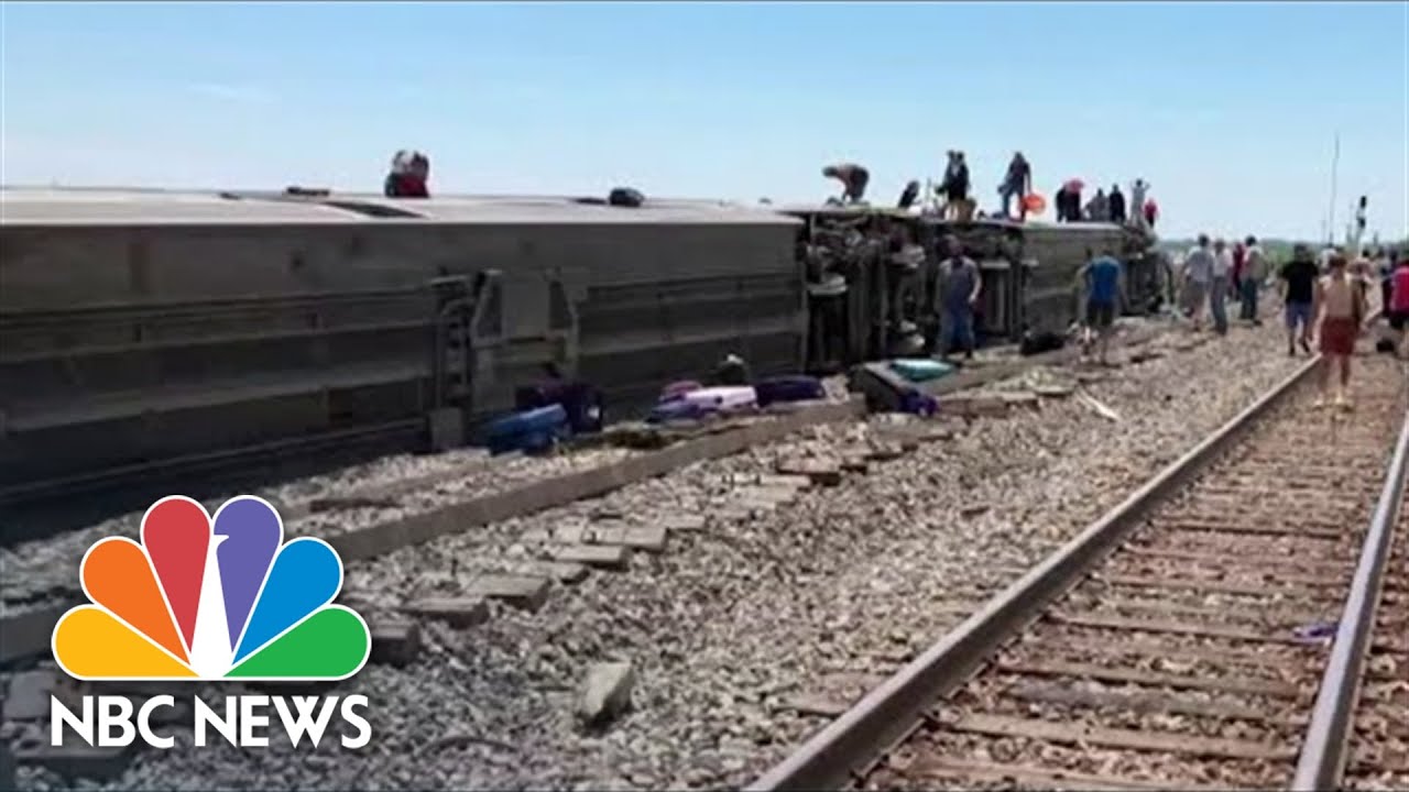 Boy Scouts Help Passengers From Deadly Amtrak Derailment The Global(01)