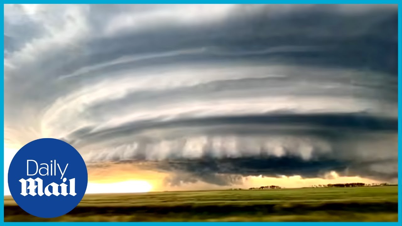 Apocalypse NOW Storm chaser footage captures MASSIVE storm cell
