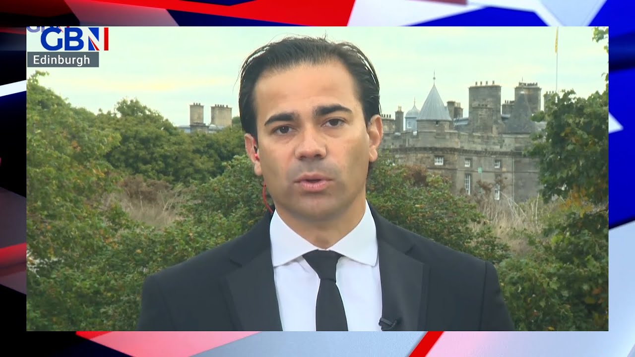 Queen Elizabeth II's coffin travelling to the Palace of Holyroodhouse