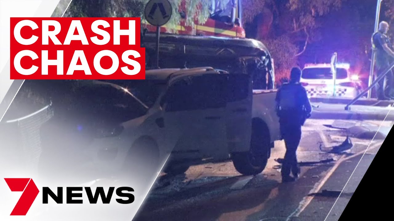 Two people on the run after causing three car crash in Richmond 7NEWS