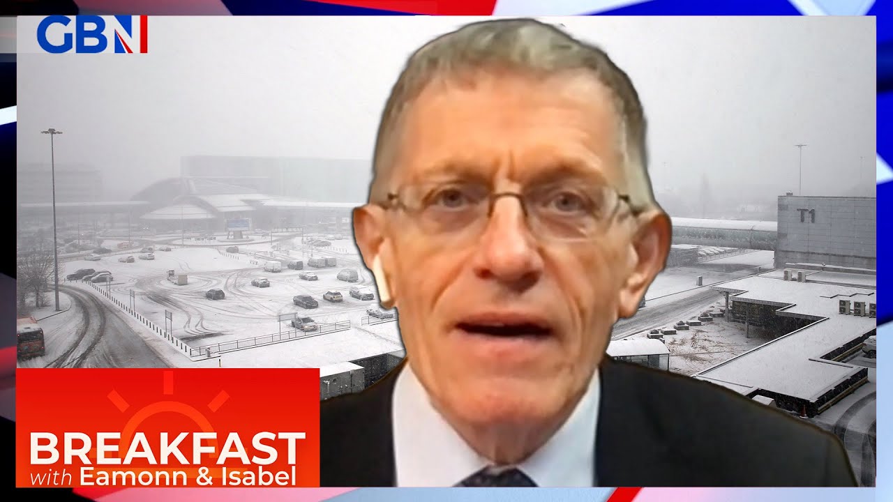 Manchester Airport FORCED TO SHUT due to snow Travel expert explains