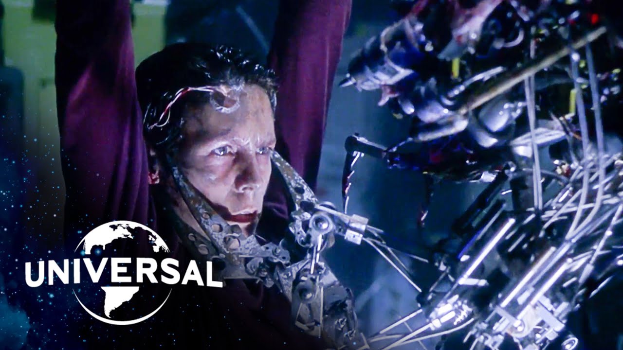 Virus Jamie Lee Curtis Confronts An Alien Robot The Global Herald