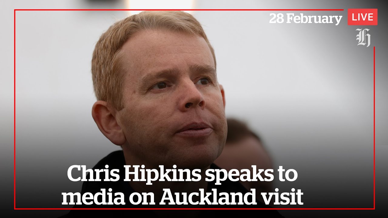 Chris Hipkins speaks to media in Auckland