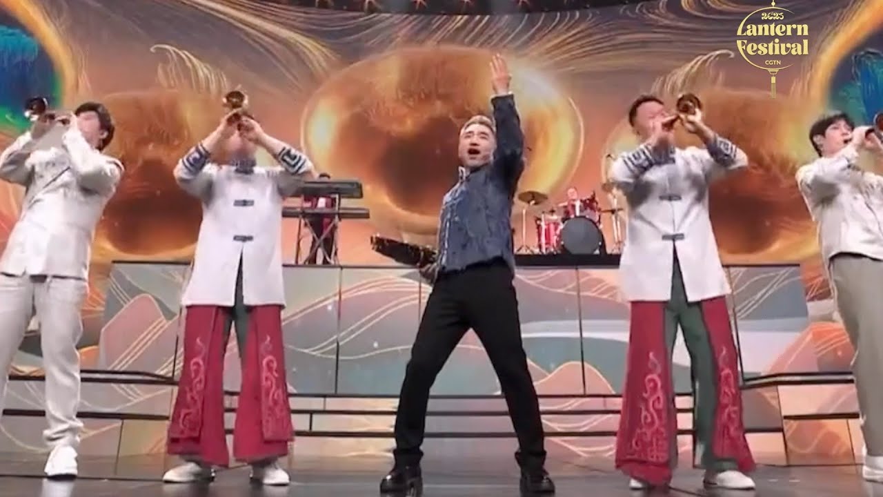 2023 Lantern Festival Gala Phoenix Singing in Morning Sun The Global