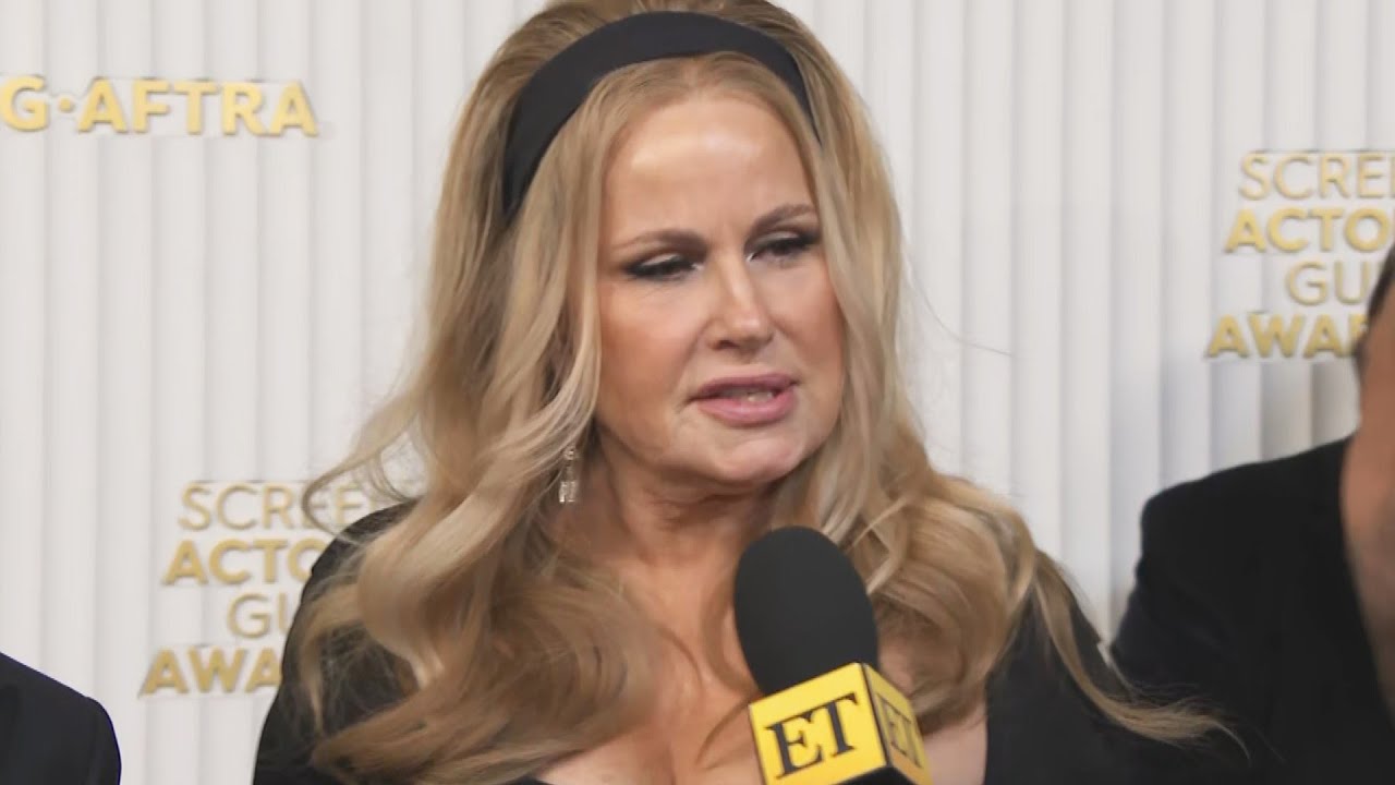 Jennifer Coolidge Reacts to Everyone's Love of White Lotus' Tanya