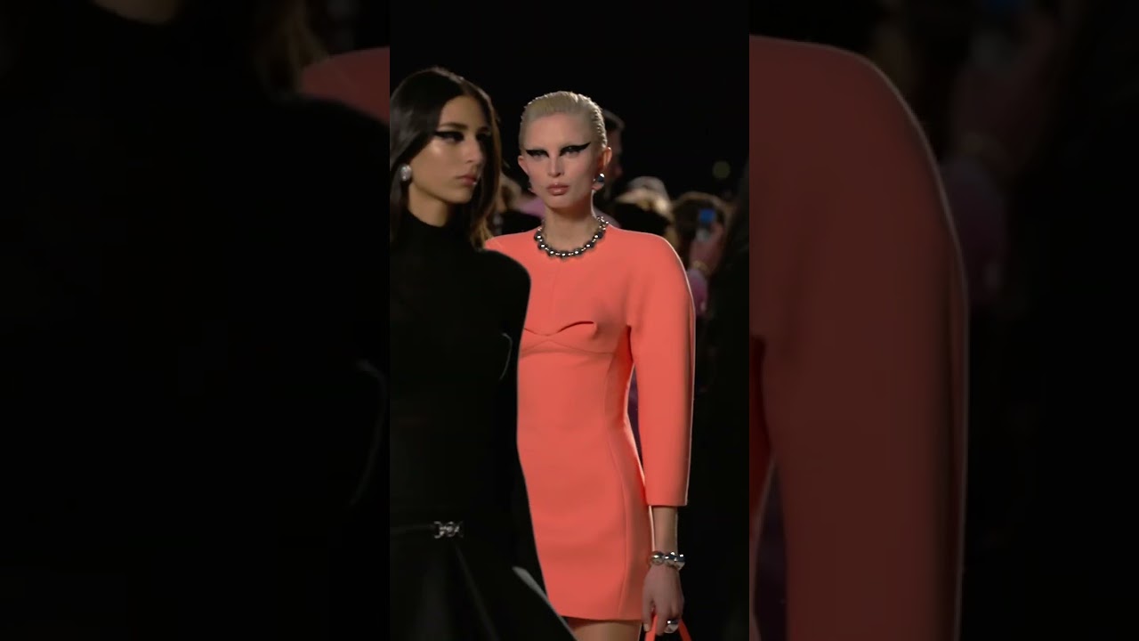 Versace Fall-Winter 2023 Fashion Show #VersaceFW23 - The Global Herald