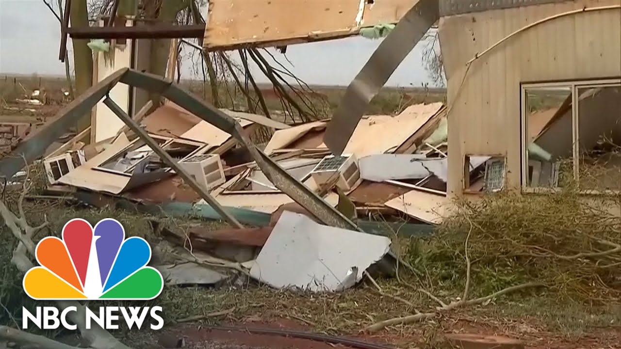 Cyclone Ilsa strikes Australia with record-breaking winds - The Global ...