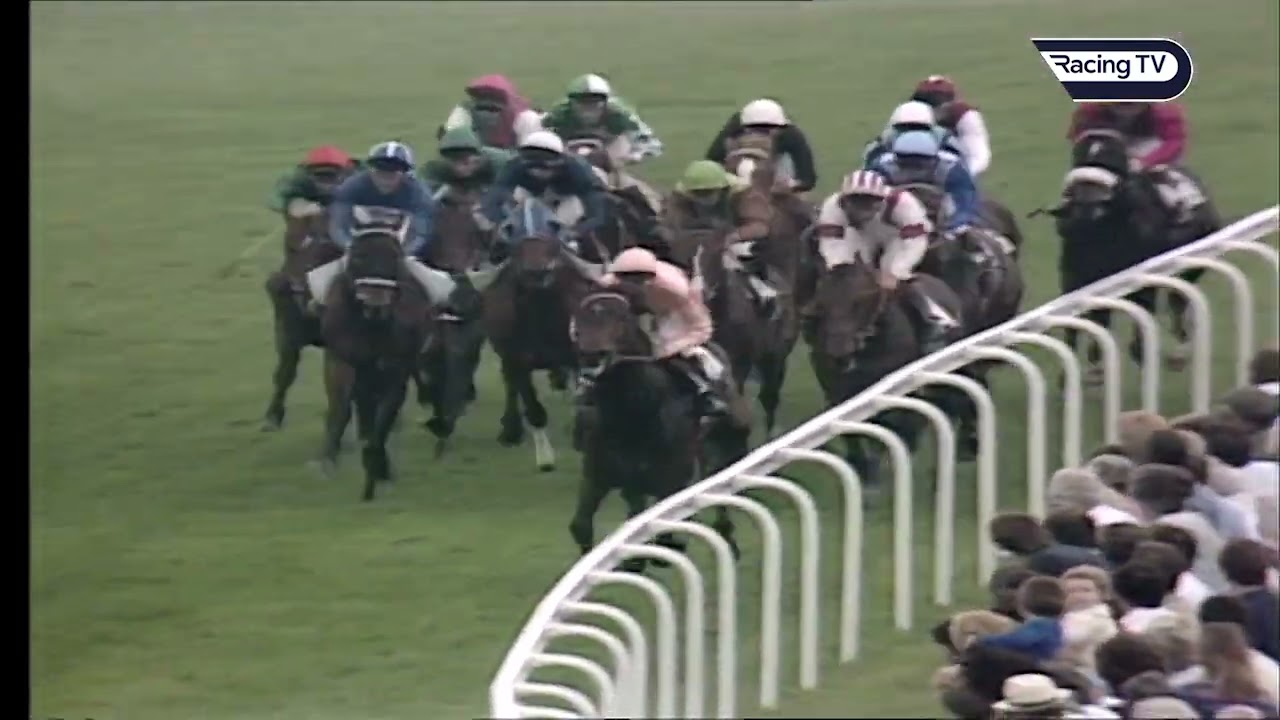 Steve Cauthen and SLIP ANCHOR run away with the 1985 Derby The Global