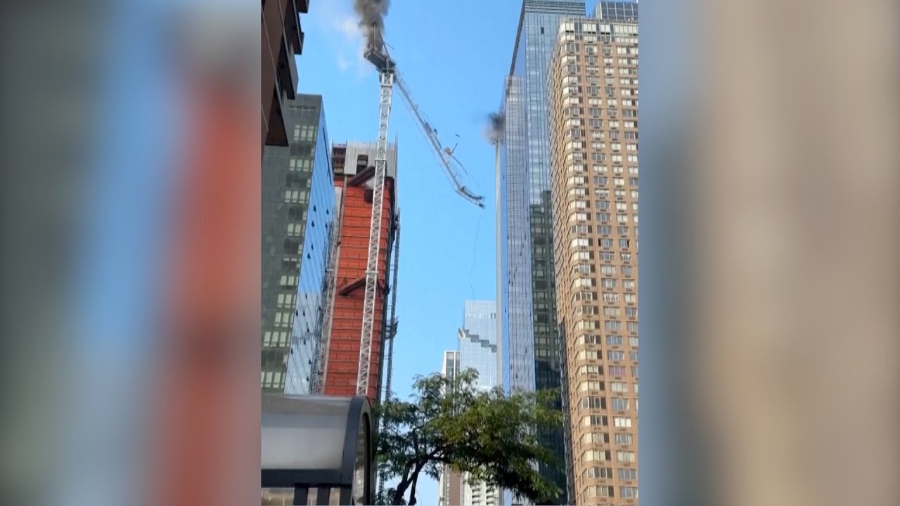 Burning crane falls on street in New York City The Global Herald
