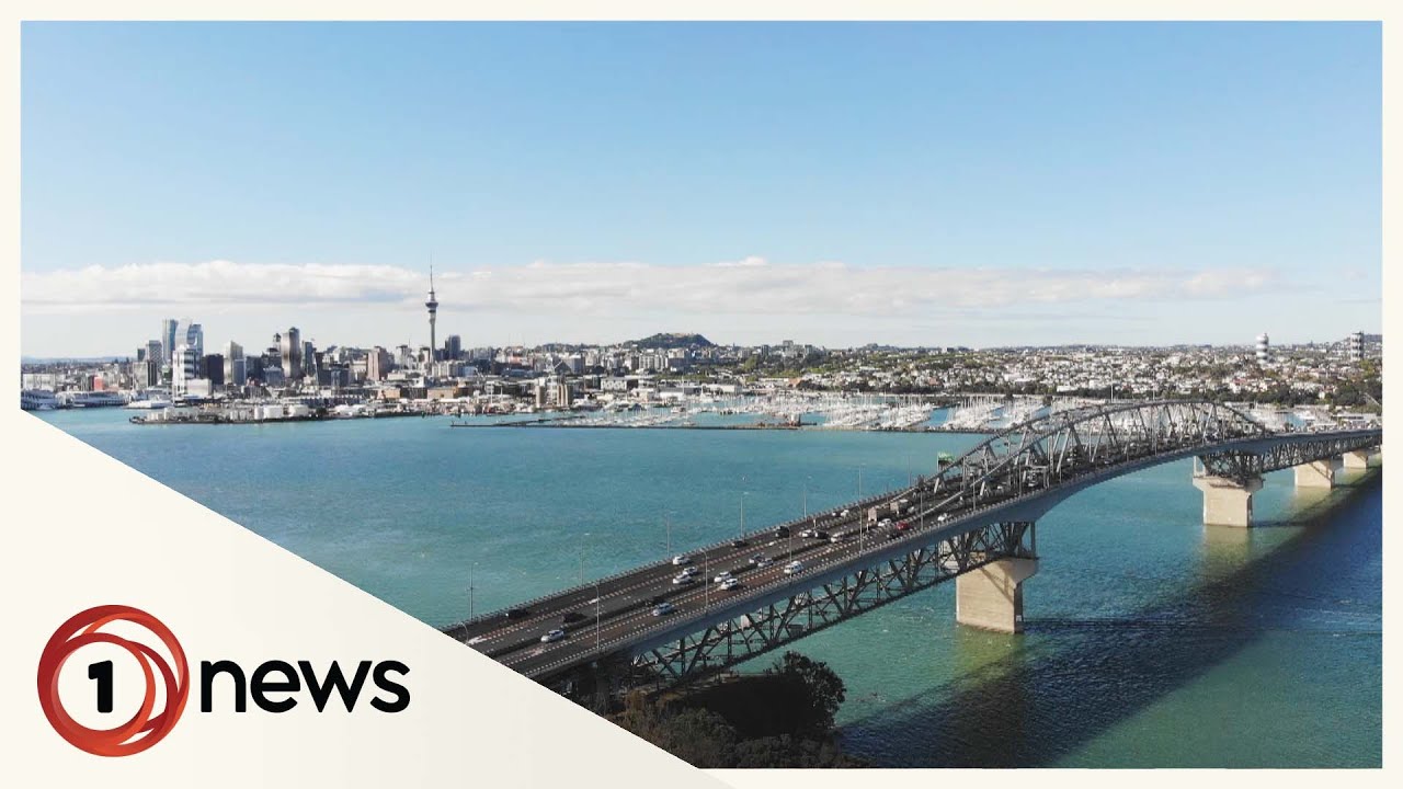 Auckland harbour tunnels: Road tolls on the table – minister