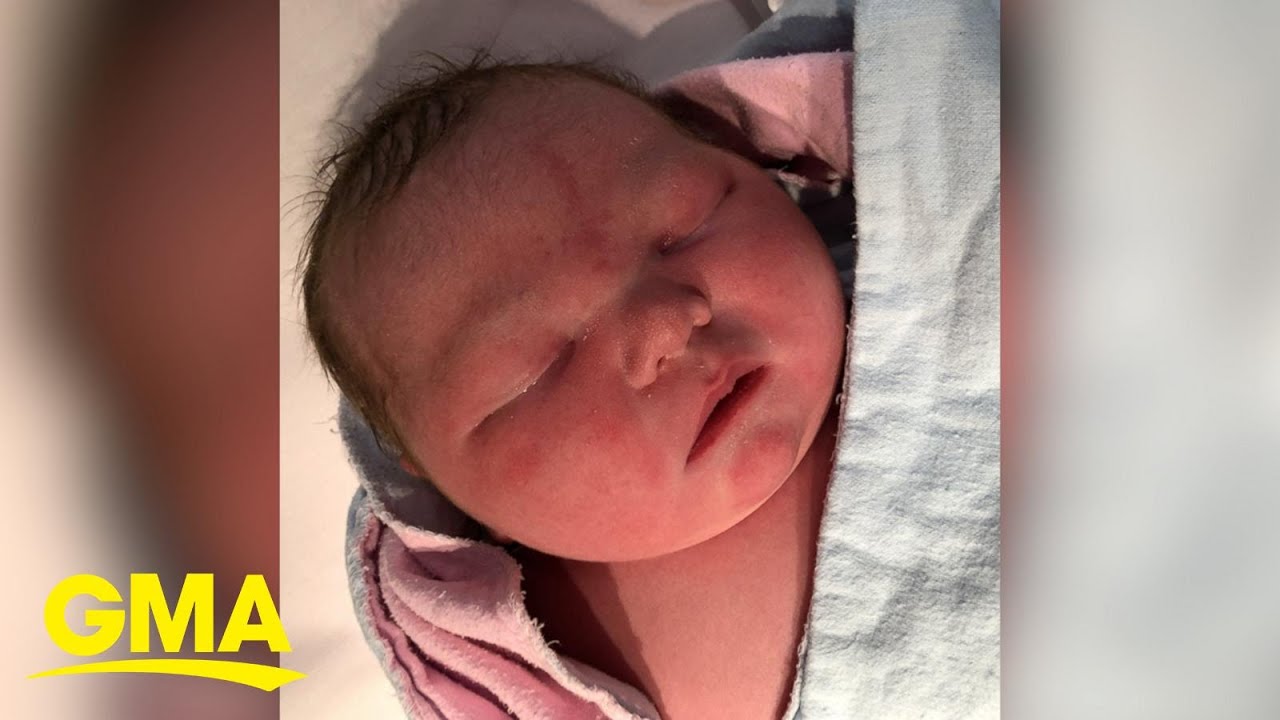 canadian-couple-welcomes-14-pound-8-ounce-baby-boy-into-their-family