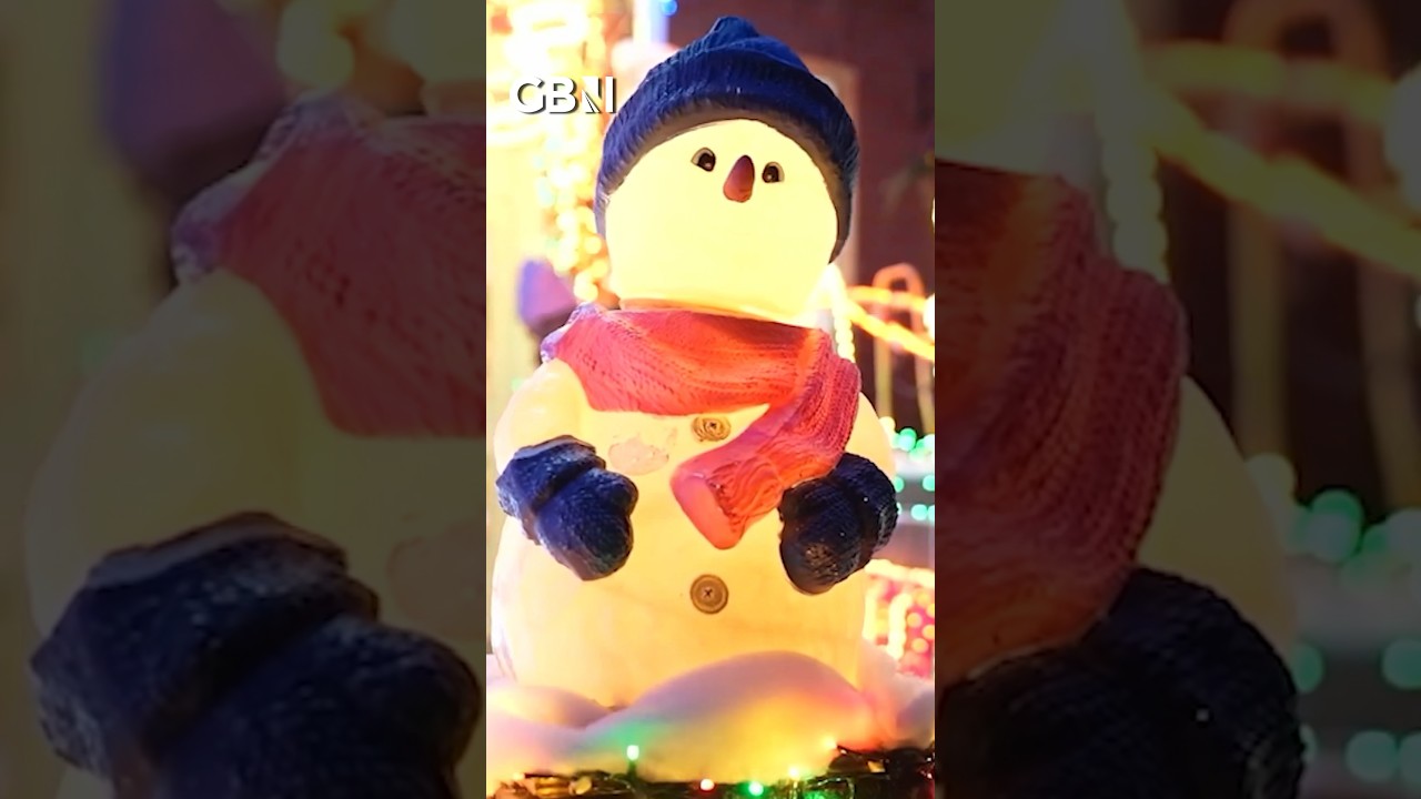 Mum reacts to a council scrapping Christmas lights due to budget