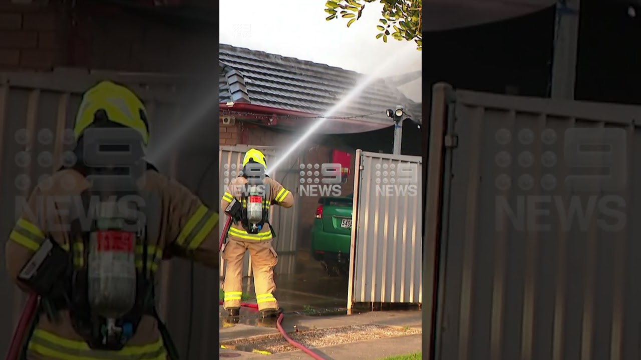 Man hospitalised after massive Adelaide fire - The Global Herald