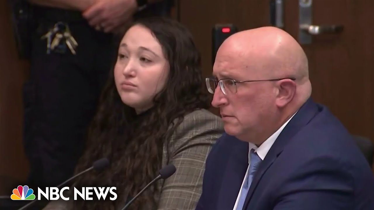Father of accused Highland Park shooter enters guilty plea - The Global ...